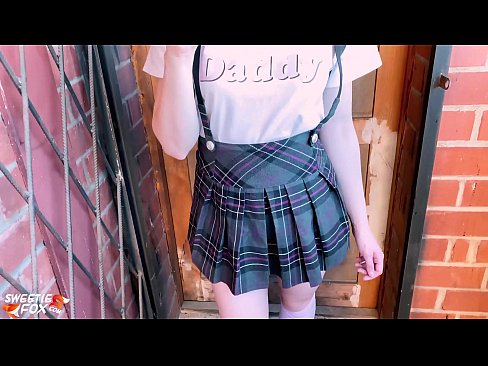 ❤️ 여학생은 그녀의 거시기를 깊이 빨고 수업 ​​대신 성교합니다. 섹스 비디오 ko.sexogolic-info.ru에서 ❌